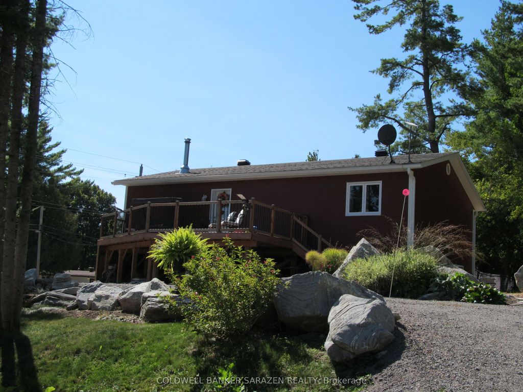 Photo of 2981 White Lake Road, McNab/Braeside, ON K0A 3L0 (MLS # X12414221)
