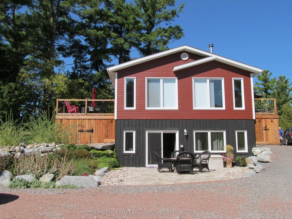 Photo of 2981 White Lake Road, McNab/Braeside, ON K0A 3L0 (MLS # X12414221)