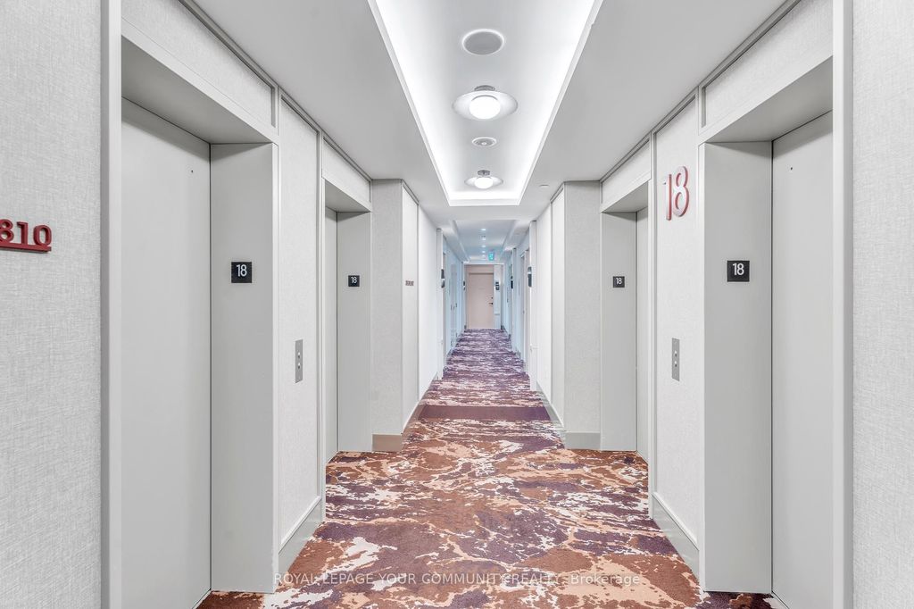 Photo of 10 Inn on the Park Drive #101, Toronto, ON M3C 0P9 (MLS # C12434966)