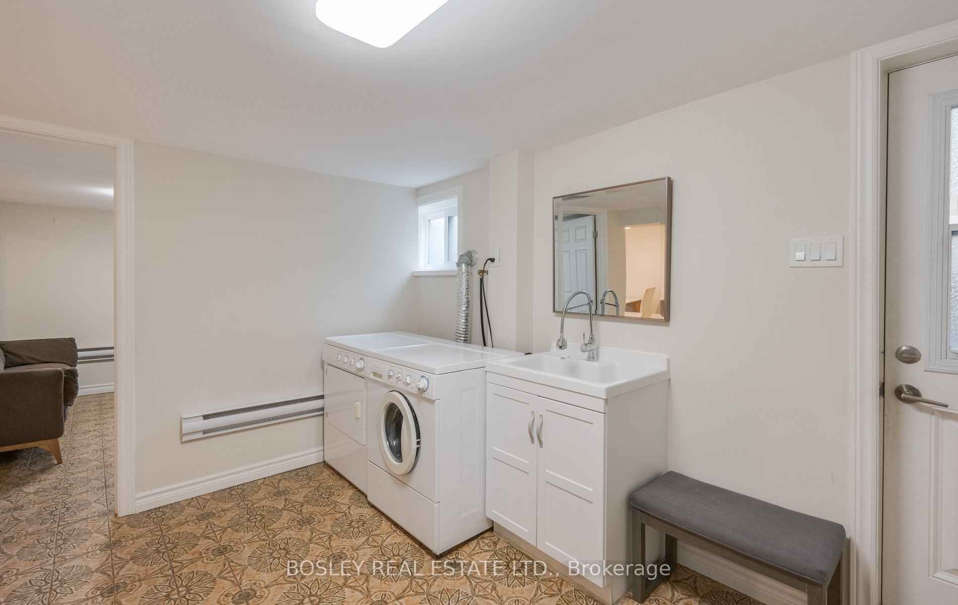 45 Rusholme Pk Crescent Basement