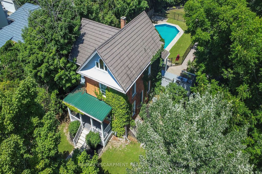 Photo of 94 Sutherland Street W, Haldimand, ON N3W 1B4 (MLS # X12803970)