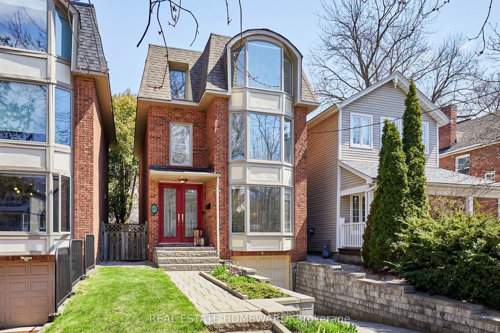 Photo of 117 Edgewood Avenue, Toronto, ON M4L 3H2 (MLS # E13052348)