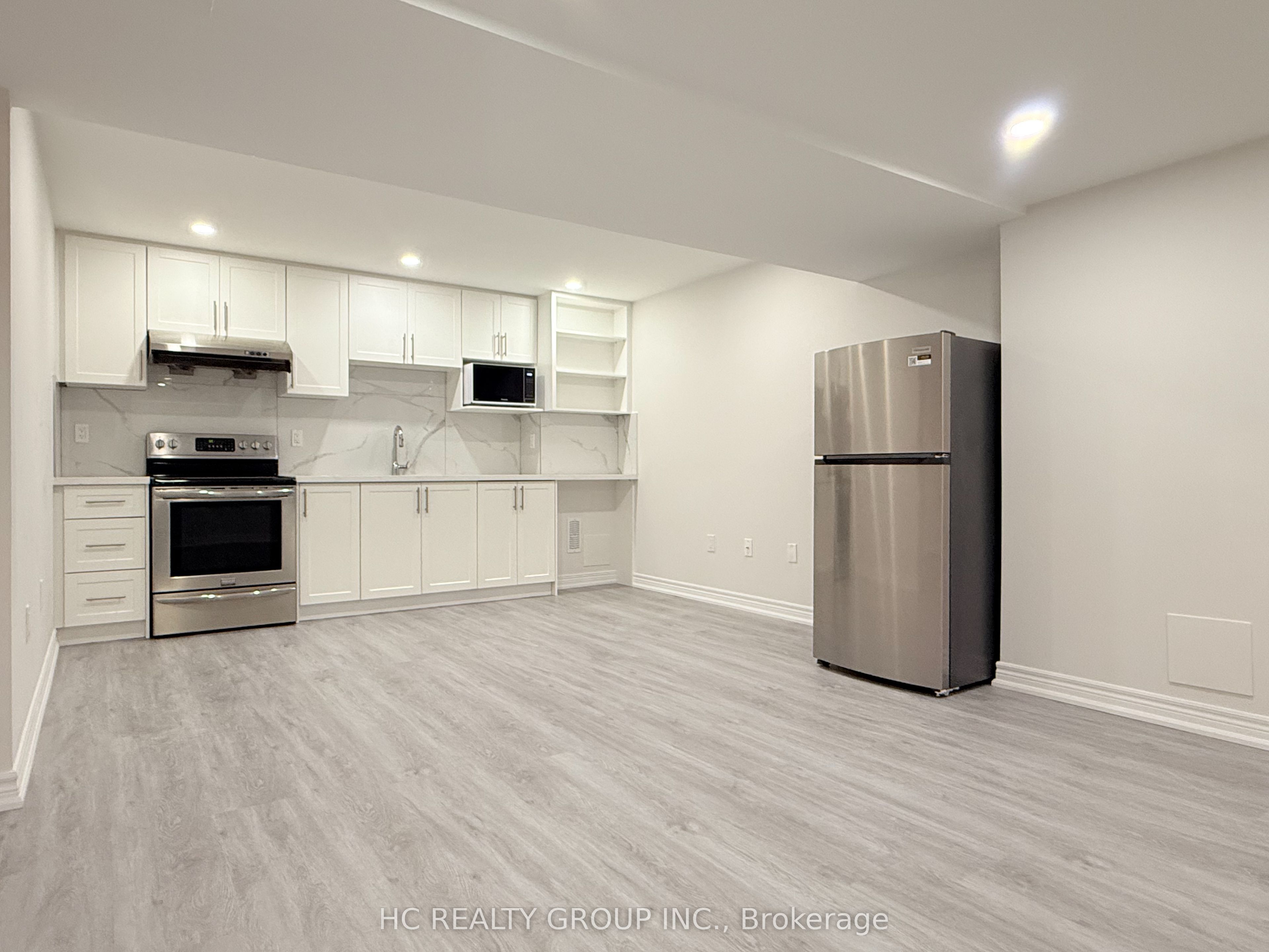 19 Moore's Court Basement
