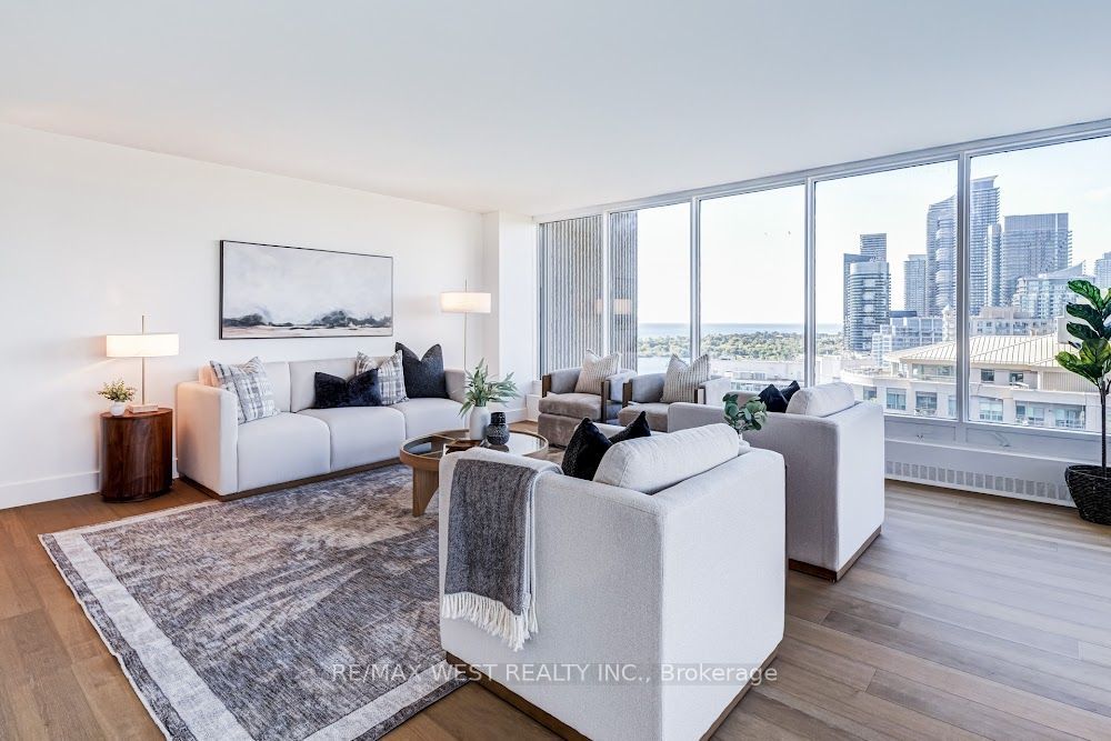 Photo of 2045 Lake Shore Boulevard W #2009, Toronto, ON M8V 2Z6 (MLS # W13854170)