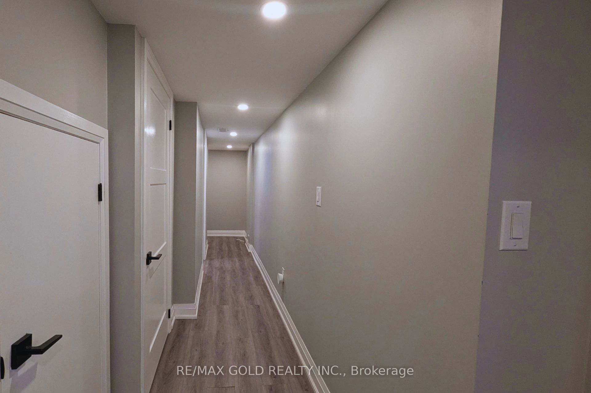 93 Yardley Crescent BSMT