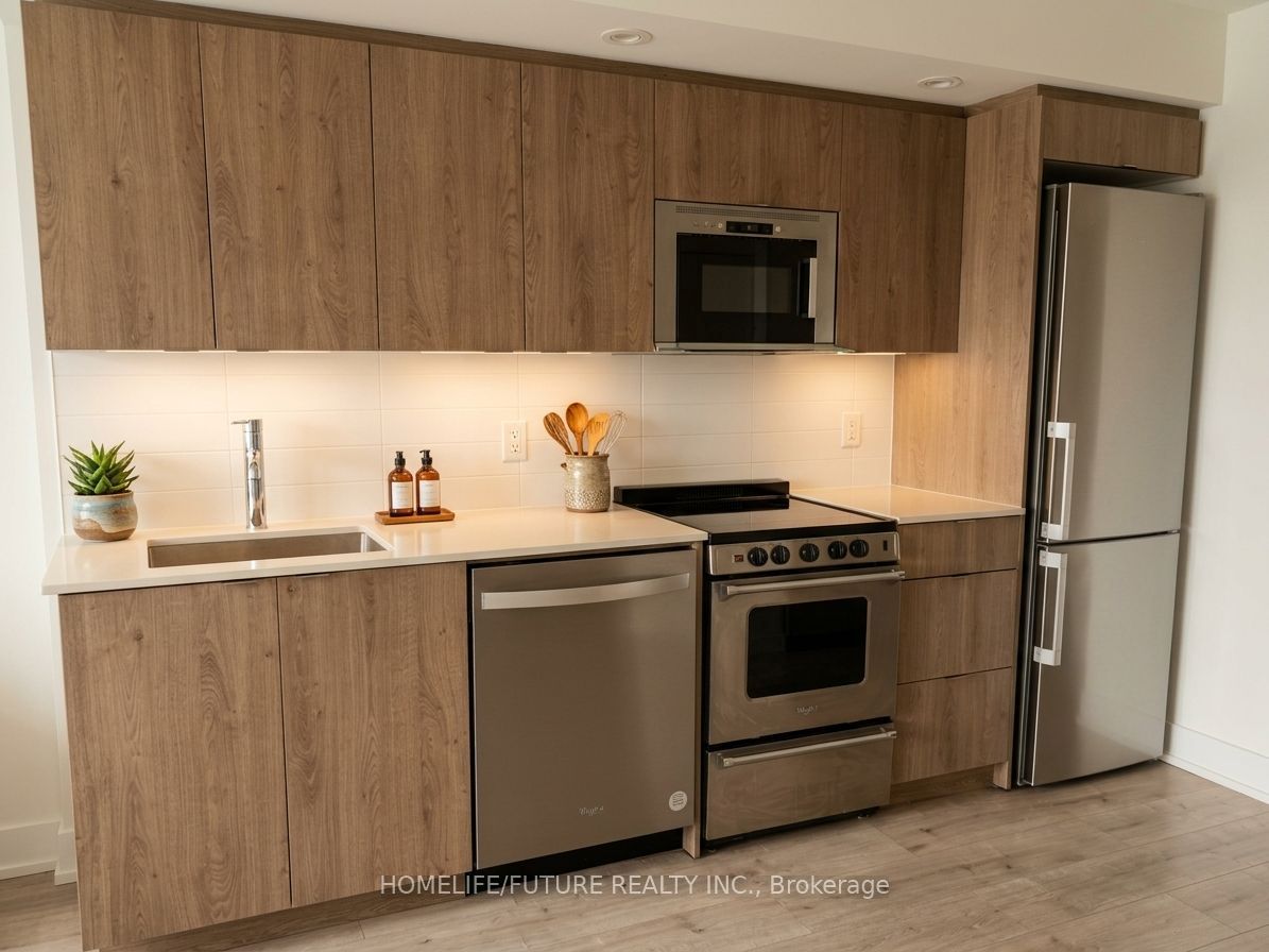10 Eva Road 1103