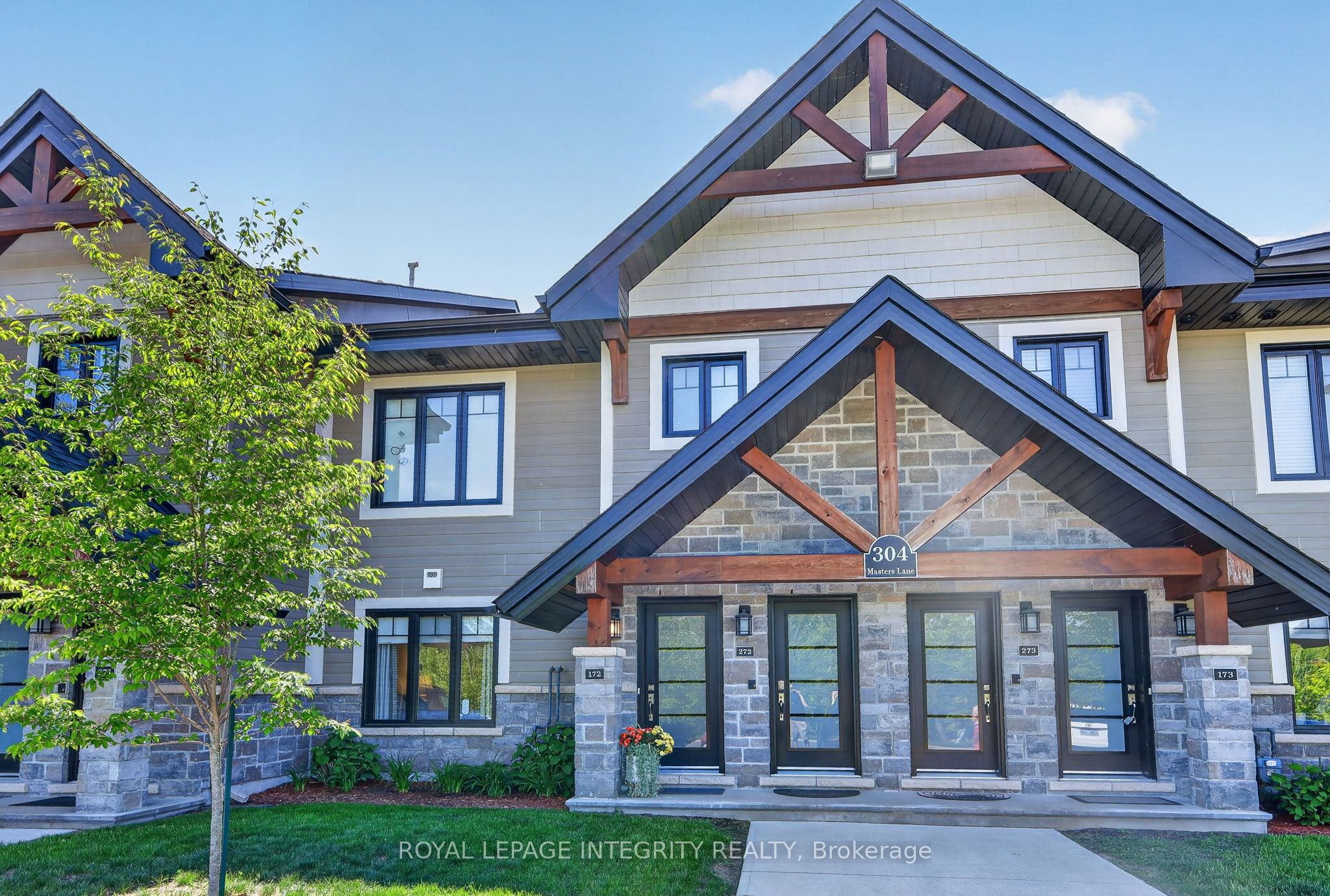 Photo 1 of 31 — 304 Masters Lane 172, Clarence-Rockland, ON K4K 0L3