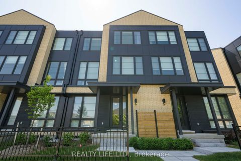 2273 Turnberry Road 6 Burlington ON L7M 2B2
