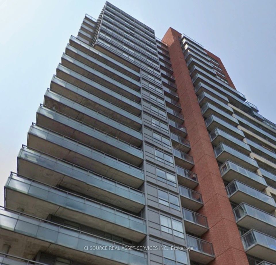 Photo 1 of 7 — 38 Joe Shuster Way 719, Toronto, ON M6K 0A5