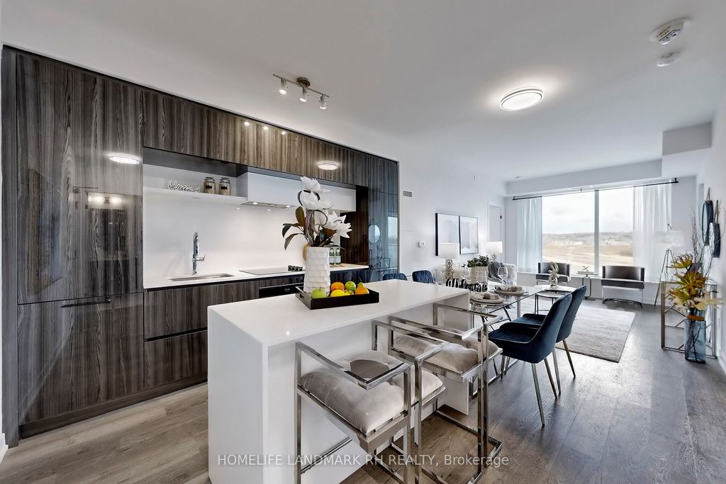 Photo of 2 David Eyer Road #626, Richmond Hill, ON L4S 0N6 (MLS # N12585520)