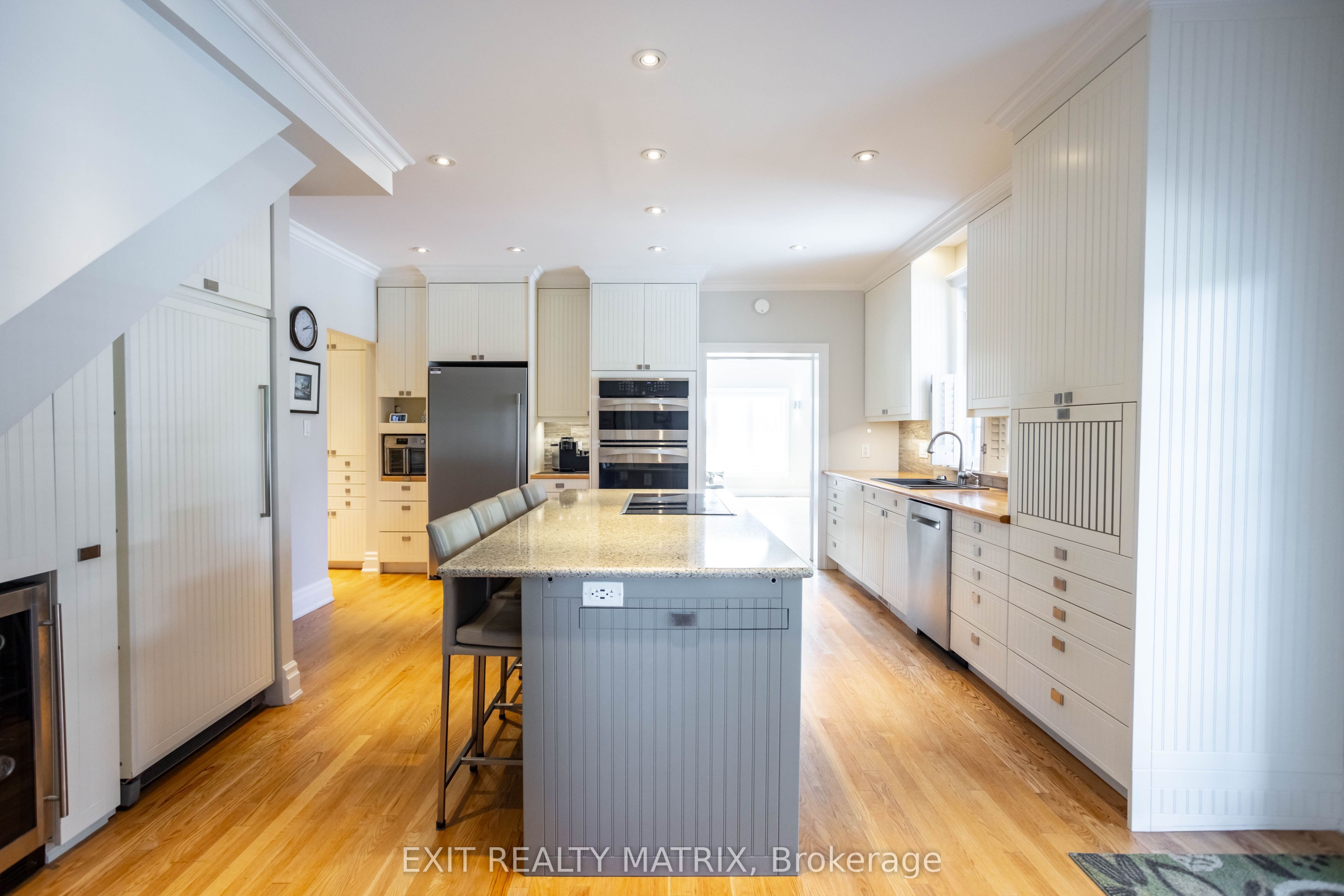 2392 8th Line Road - Photo 4