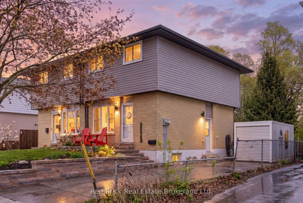 Photo of 51 Clemens Avenue, Cambridge, ON N3C 2W6 (MLS # X13108102)