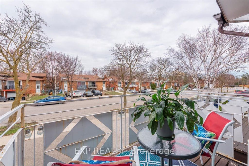 Photo of 135 Mill Street N, Brampton, ON L6X 2P1 (MLS # W12683110)