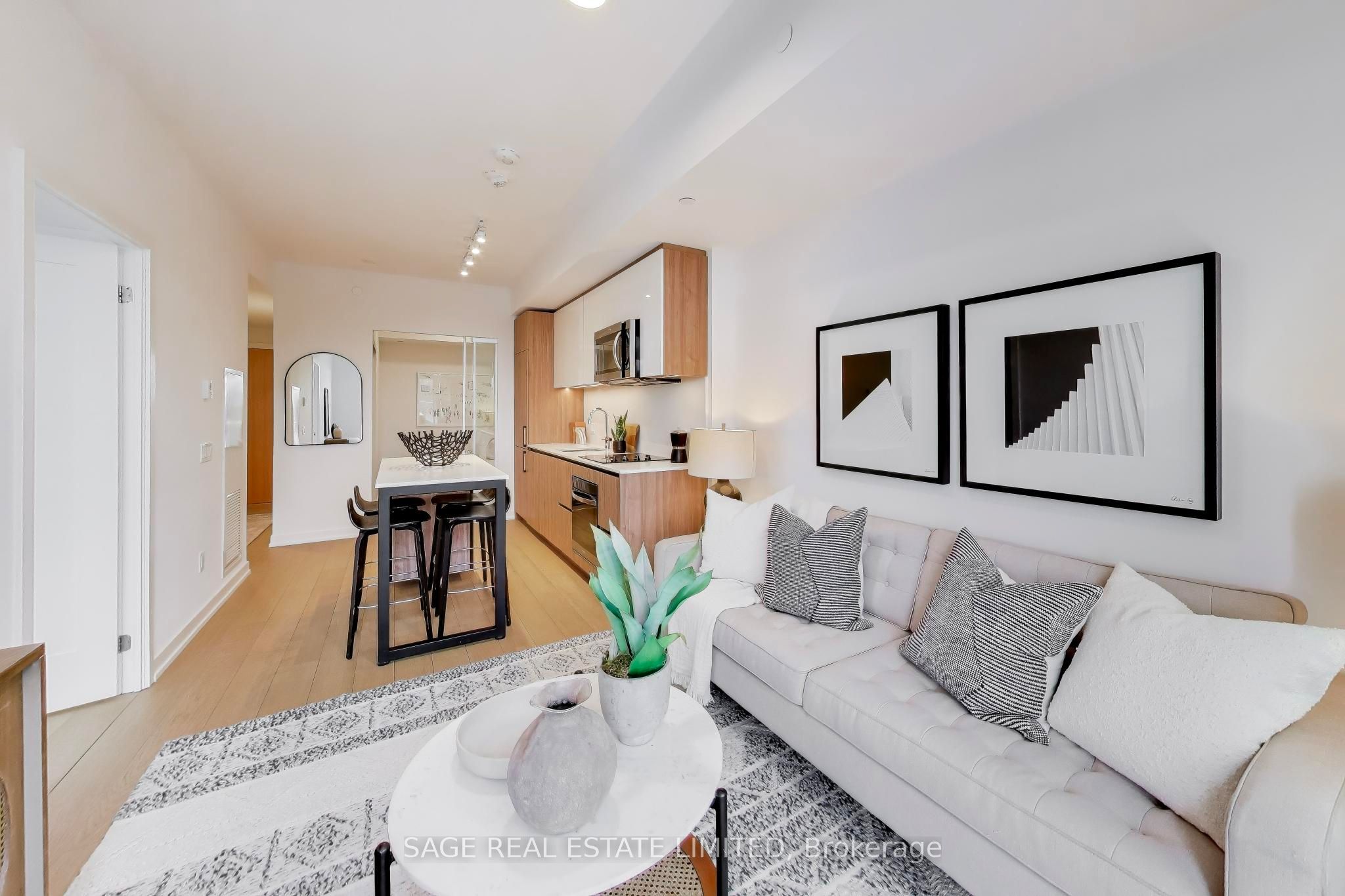 150 Logan Avenue 535