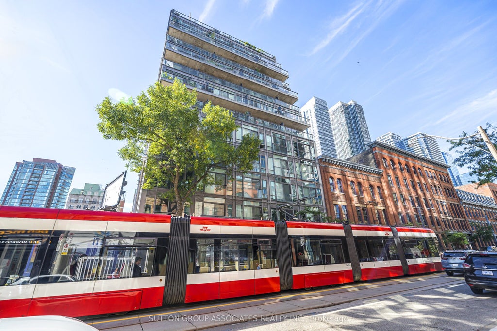 Photo of 127 Queen Street E #405, Toronto, ON M5C 1S3 (MLS # C13797480)