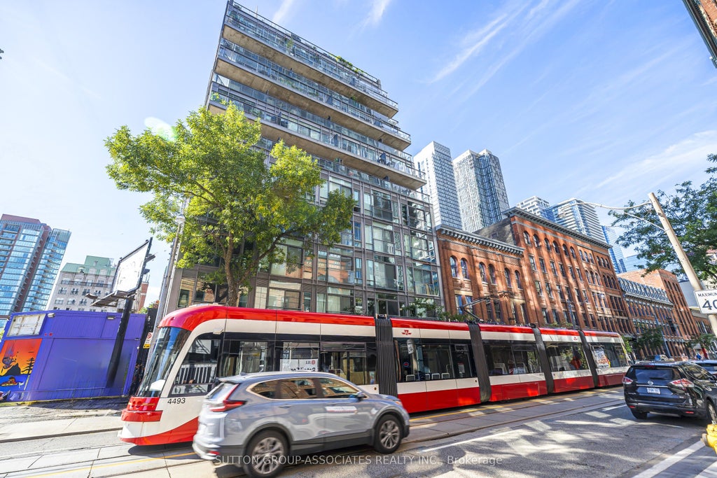 Photo of 127 Queen Street E #405, Toronto, ON M5C 1S3 (MLS # C13797480)
