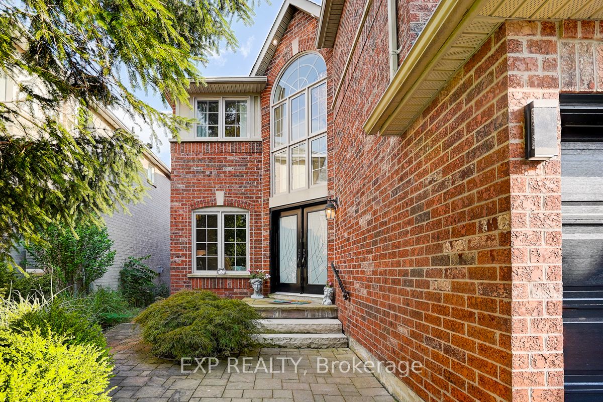 446 Silken Laumann Drive