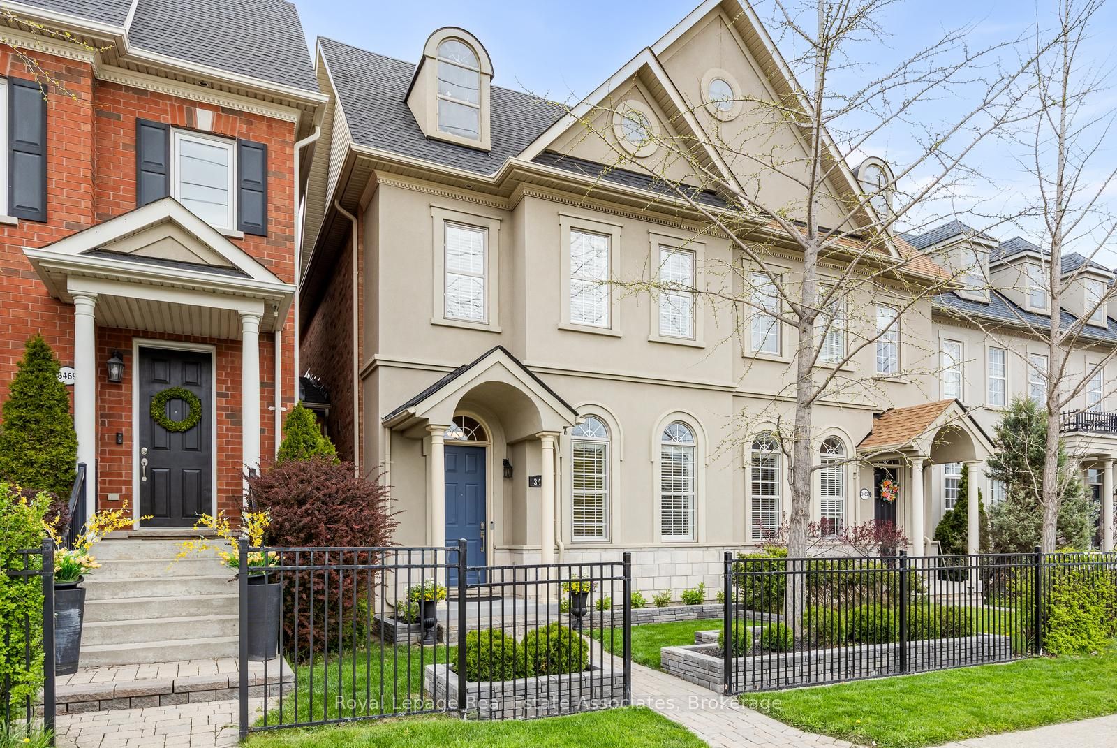3467 Eglinton Avenue W