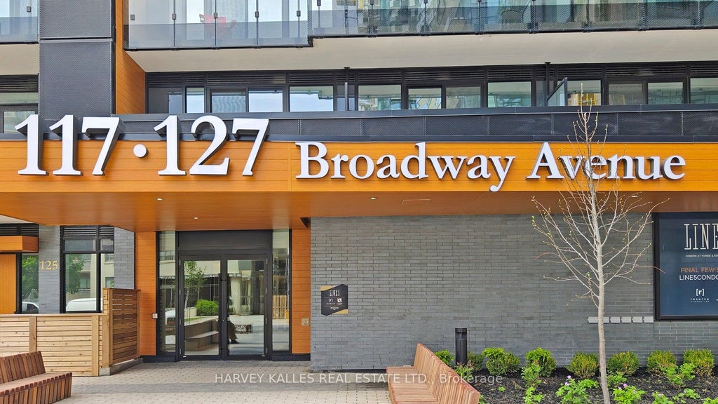 Photo of 127 Broadway Avenue #3302, Toronto, ON M4P 1V4 (MLS # C13710044)