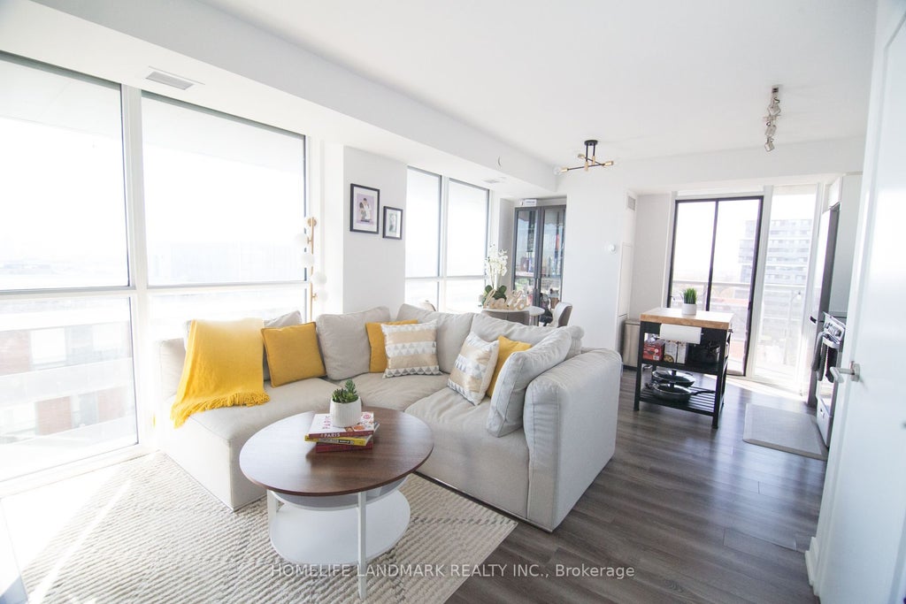 Photo of 120 Varna Drive #1017, Toronto, ON M6A 0B3 (MLS # C14123040)