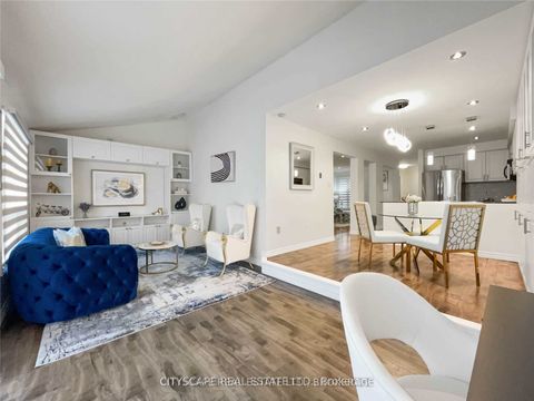 11 Trammell Lane Brampton ON L6Y 4J2
