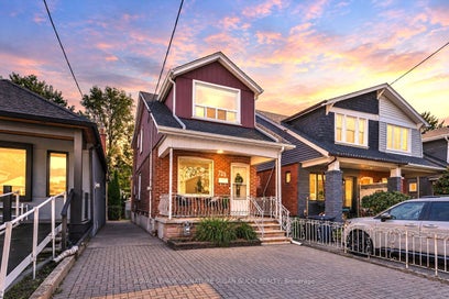 725 Sammon Avenue Toronto ON M4C 2E3