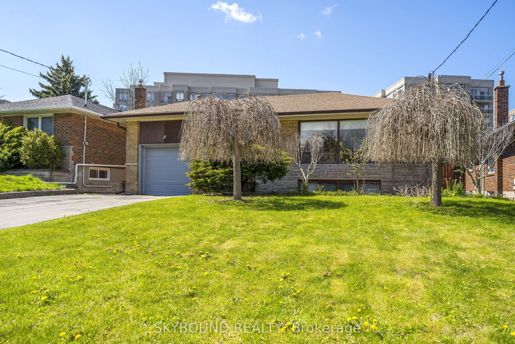 Photo of 44 Tinder Crescent, Toronto, ON M4A 1L3 (MLS # C13114938)