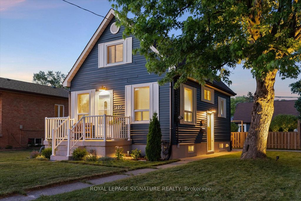 Photo of 405 Pharmacy Avenue, Toronto, ON M1L 3G5 (MLS # E12849656)