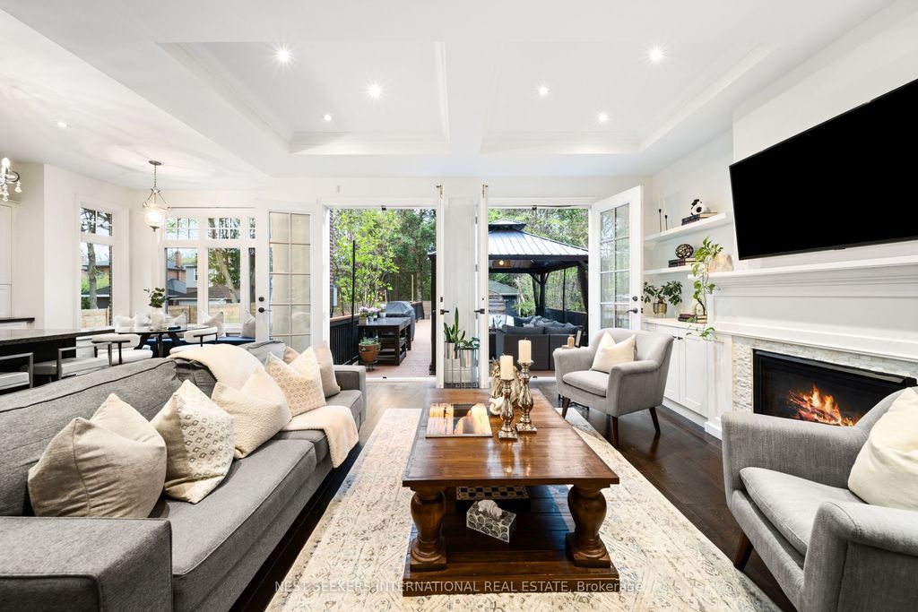 Photo of 117 Parkview Hill Crescent, Toronto, ON M4B 1R6 (MLS # E12550074)