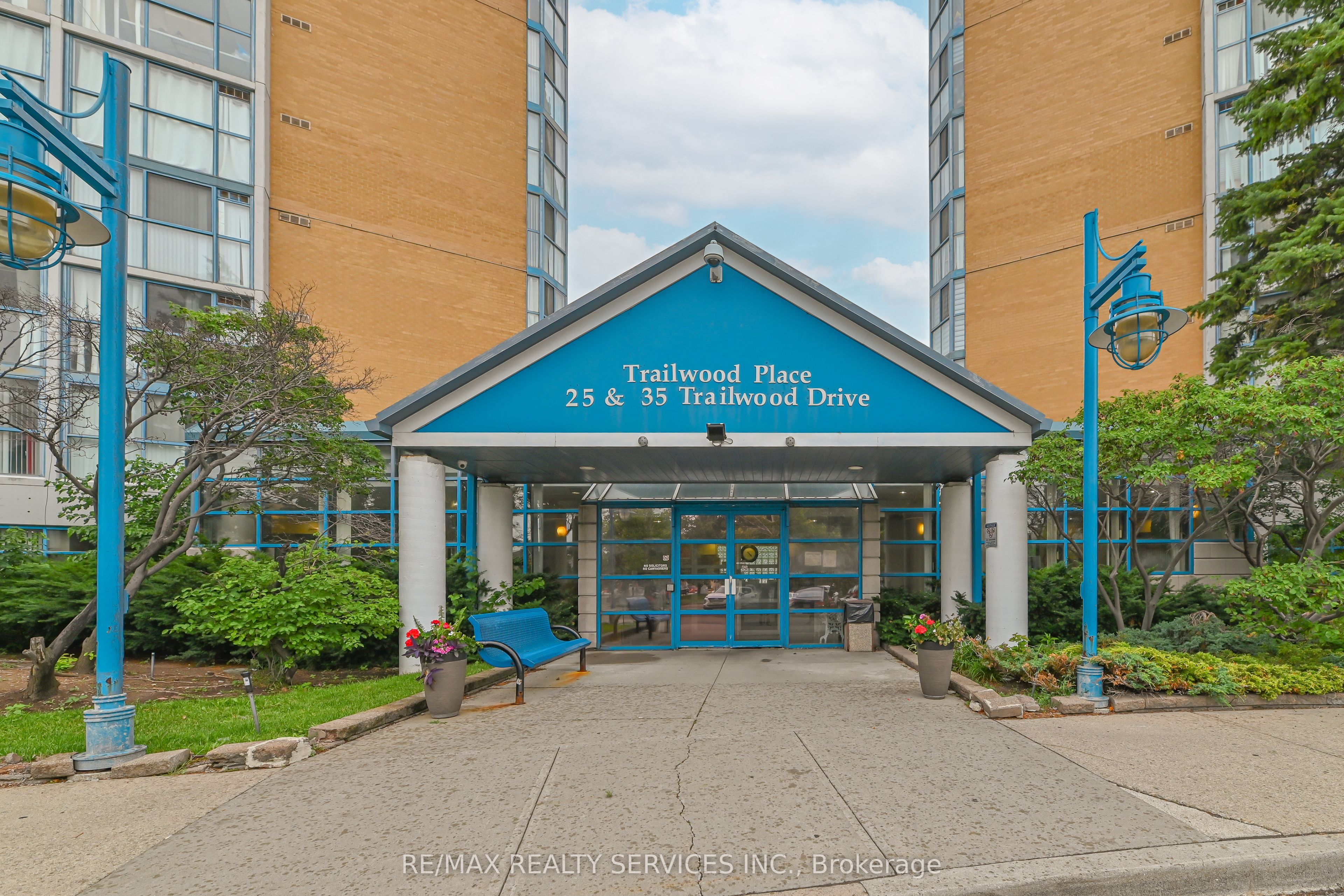 35 Trailwood Drive 1911