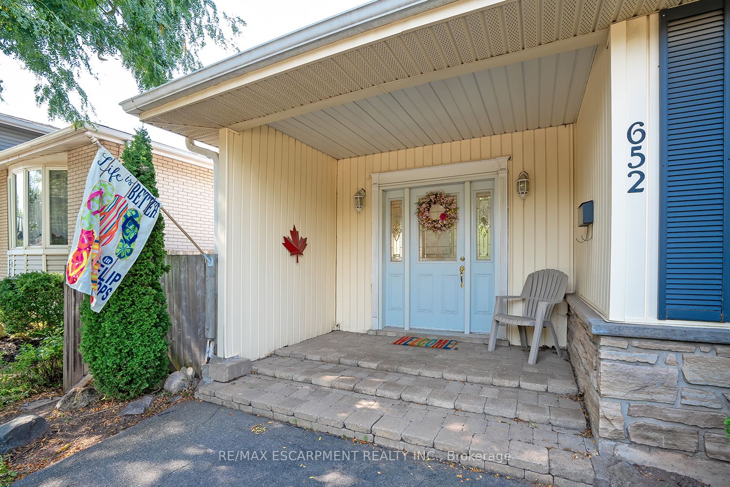 652 Ardleigh Crescent