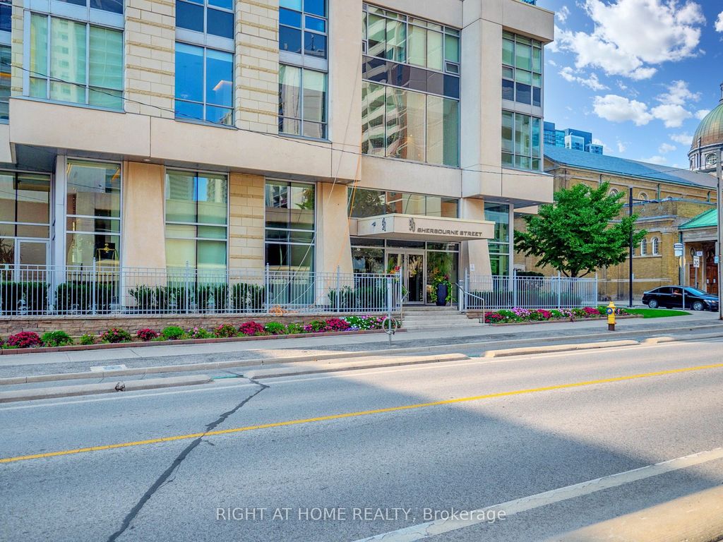 Photo of 500 Sherbourne Street #2604, Toronto, ON M4X 1L1 (MLS # C12903852)