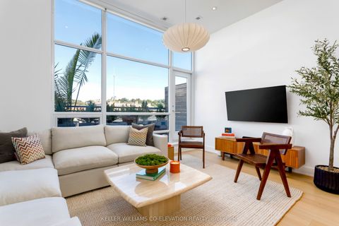 483 Dupont Street 204 Toronto ON M6G 1Y6