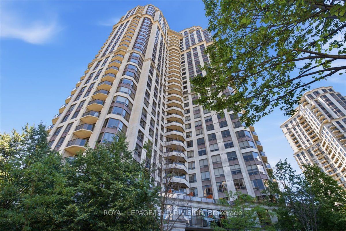 80 Harrison Garden Boulevard 828