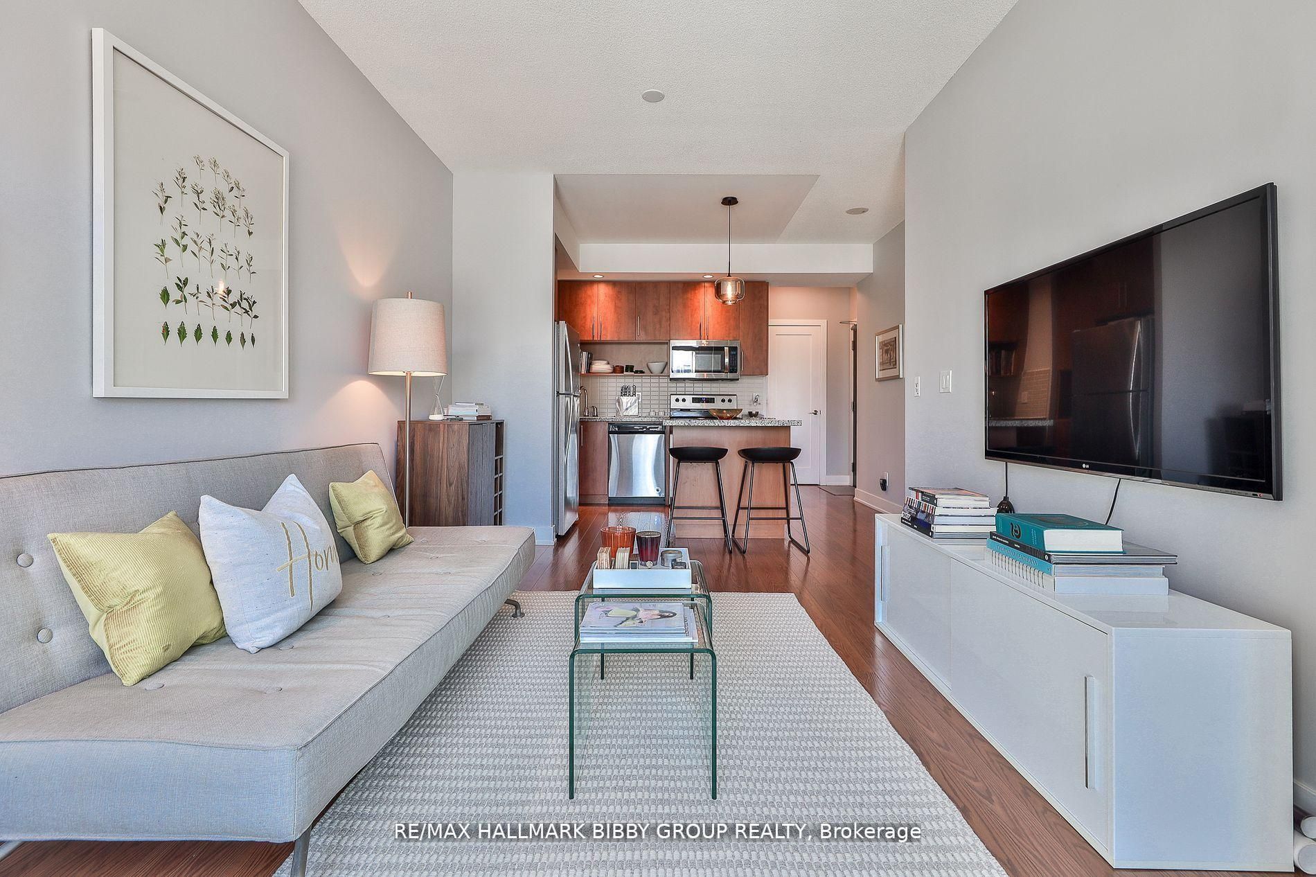 120 Homewood Avenue 1102