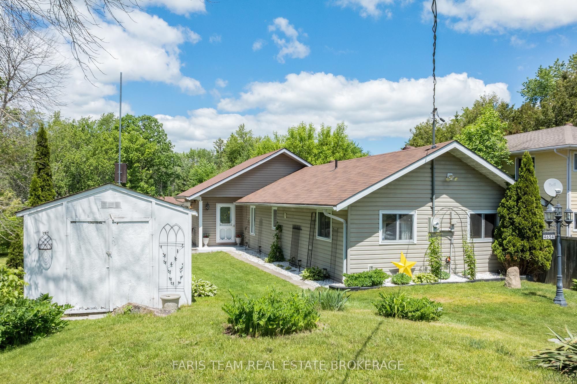 4654 Iron Bridge Lane