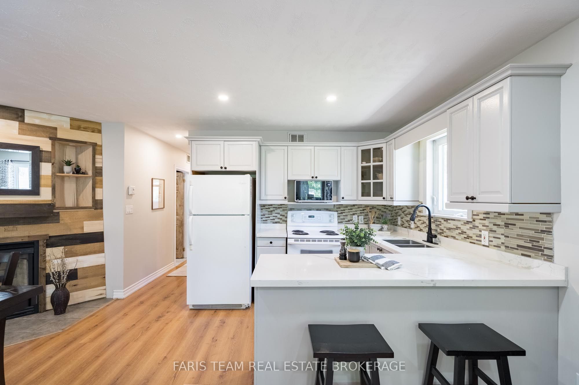 4654 Iron Bridge Lane