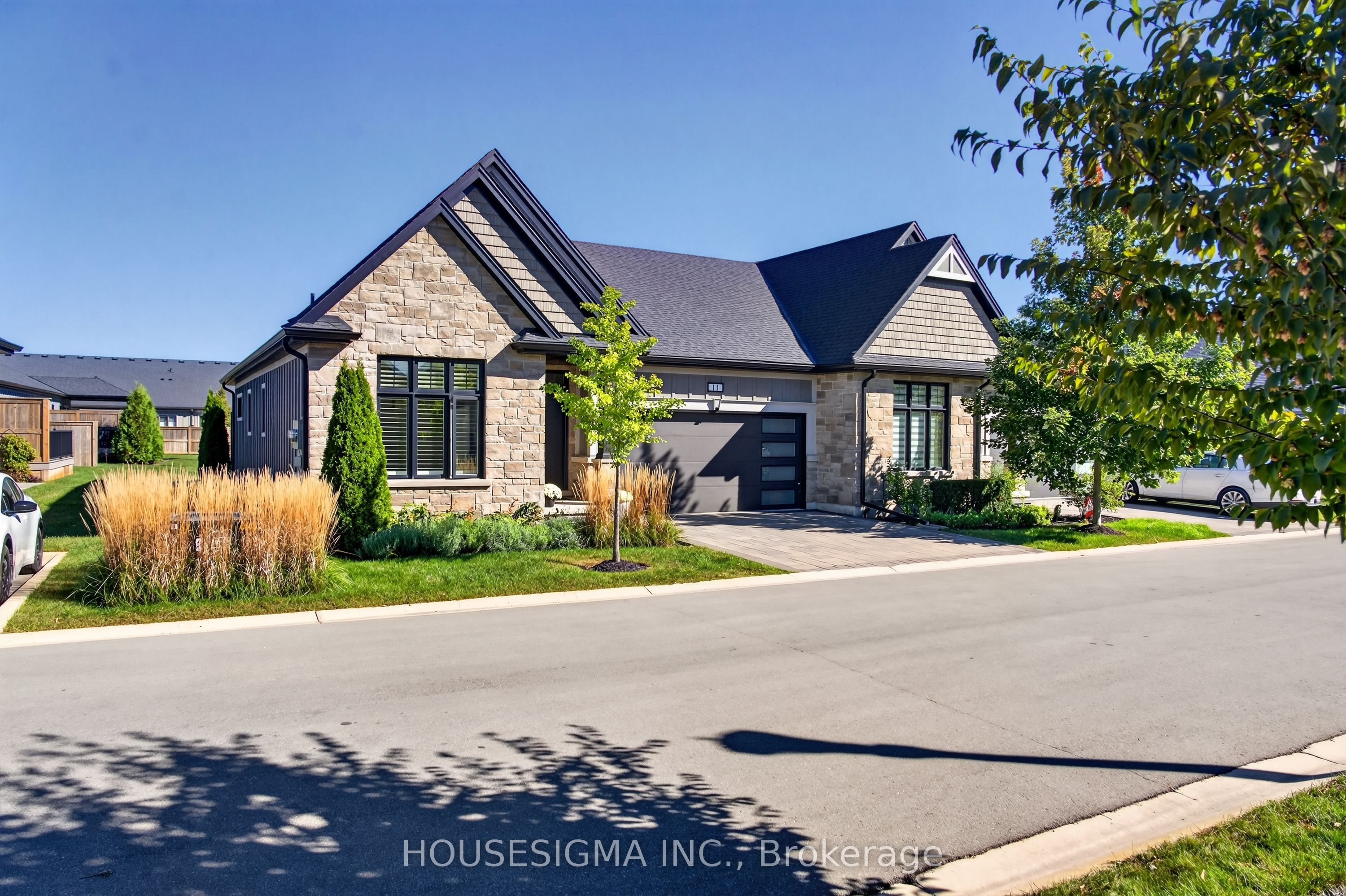 154 Port Robinson Road 11
