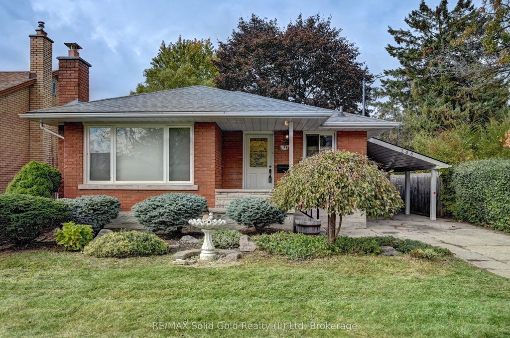 Photo of 246 EIGHTH Avenue, Kitchener, ON N2C 1S7 (MLS # X12506002)