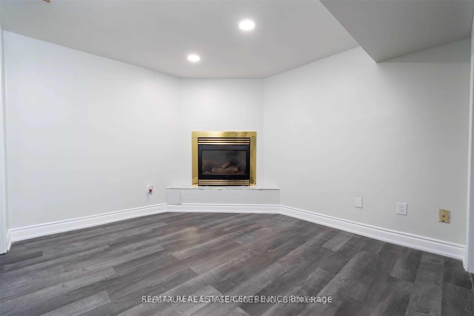 32 Verity Court ( Basement )