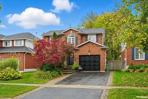 Photo of 113 Brian Boulevard, Hamilton, ON L8B 0C8 (MLS # X12472470)