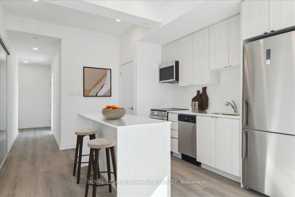 Photo of 2433 Dufferin Street #701, Toronto, ON M6E 3T3 (MLS # W12687692)