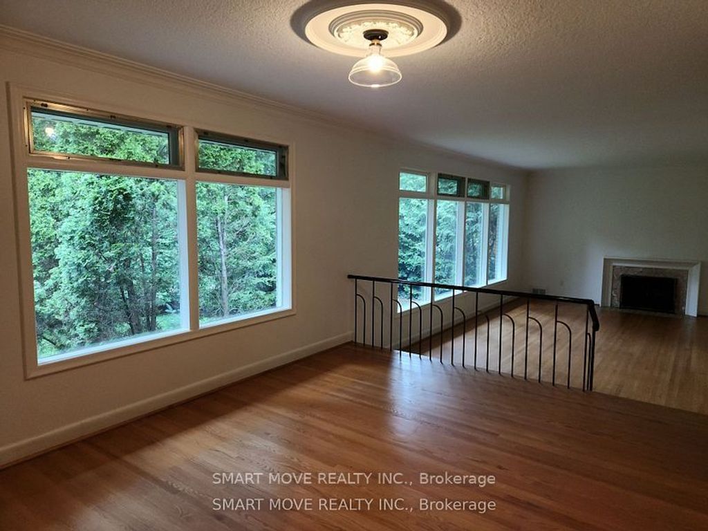 Photo of 11 Valecrest Drive, Toronto, ON M9A 4P4 (MLS # W12762510)