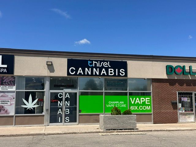 Photo 1 of 15 — 115 Christopher Drive 750, Cambridge, ON N1R 6W2