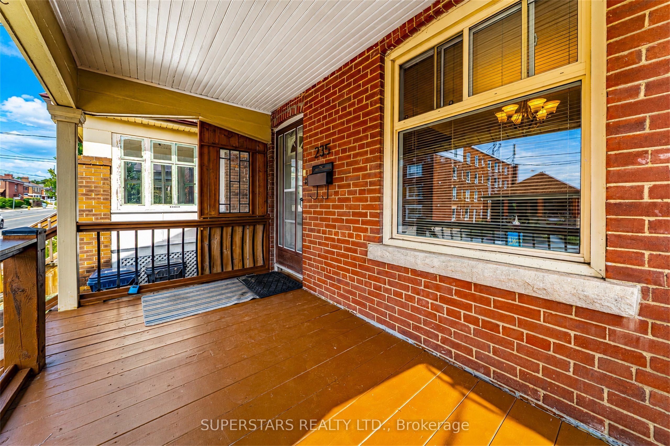 235 Oakwood Avenue
