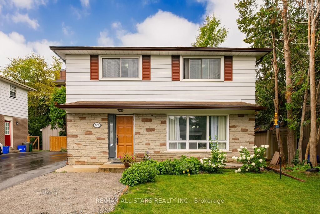 Photo of 520 Elm Road, Whitchurch-Stouffville, ON L4A 1W8 (MLS # N12475199)