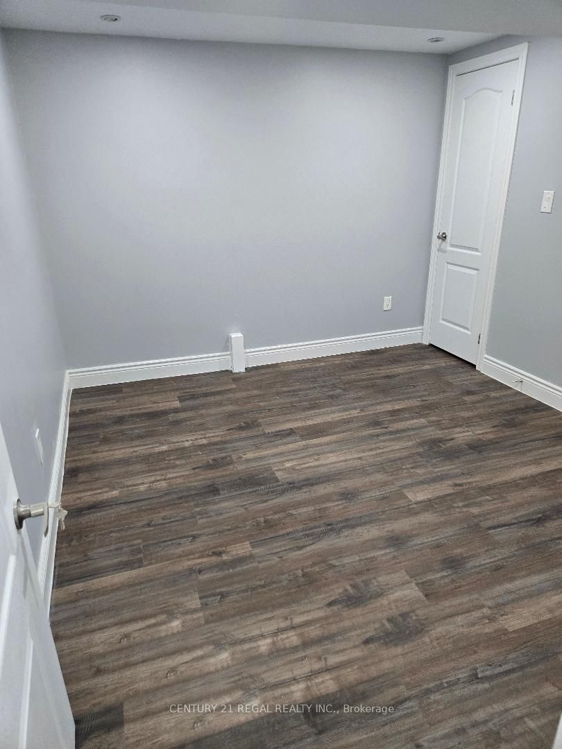 Photo 1 of 11 — 38 Lamay Crescent Basement, Toronto, ON M1X 1J6
