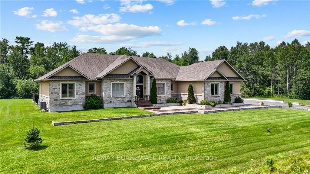 Photo of 1610 Linkland Court, Orleans - Cumberland and Area, ON K4C 0A5 (MLS # X12731092)