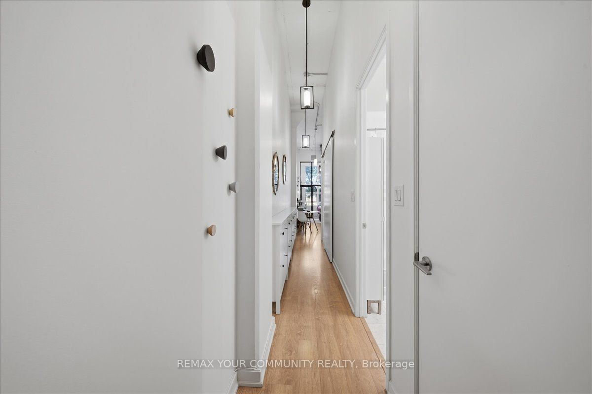 380 Macpherson Avenue 227