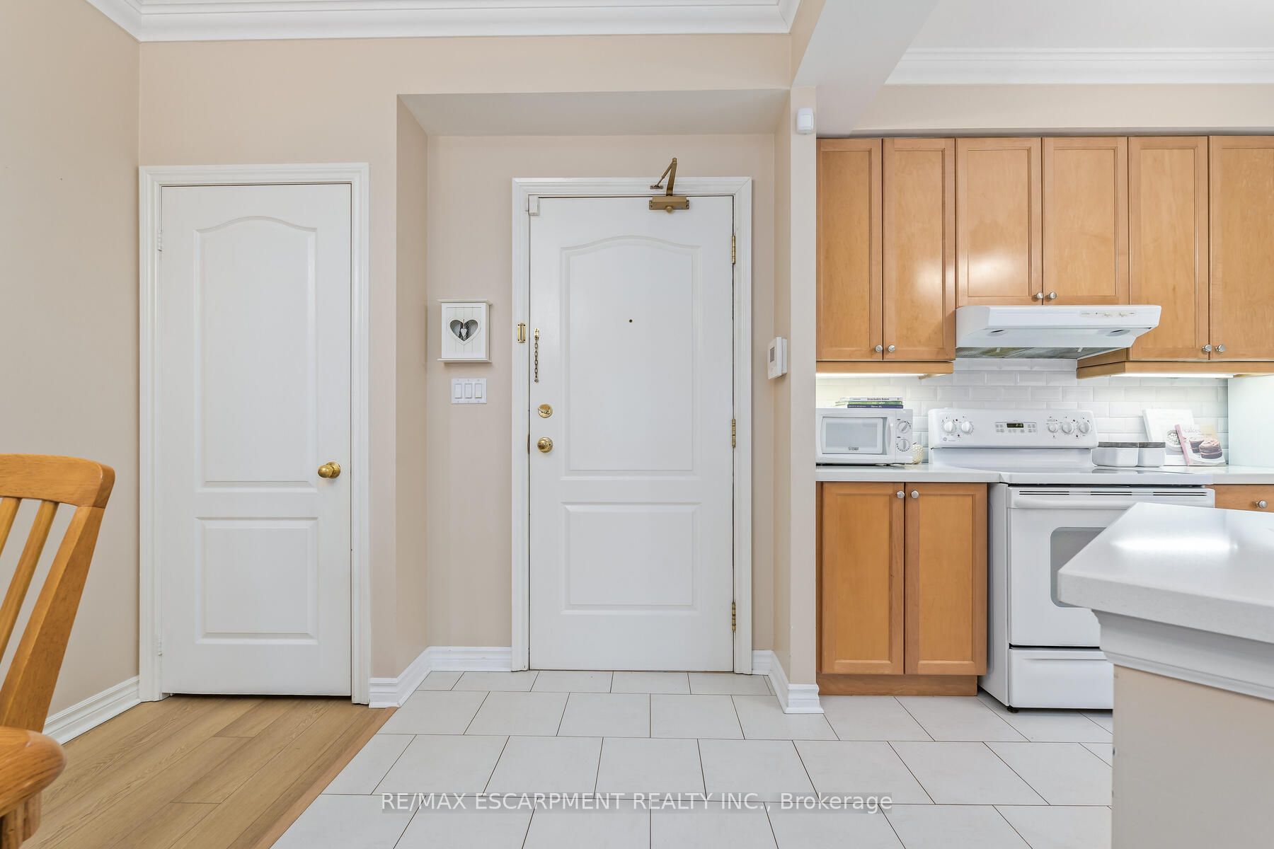 3351 Cawthra Road 116
